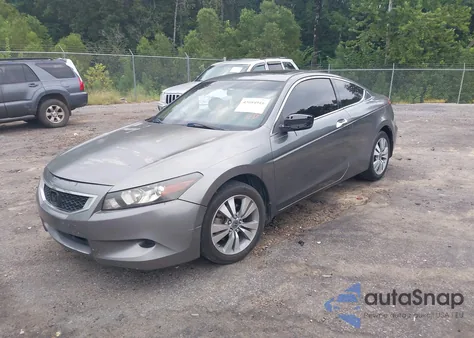 2010 Honda Accord 2.4 Ex-L z USA, uszkodzony, nr VIN 1HGCS1B86AA000761